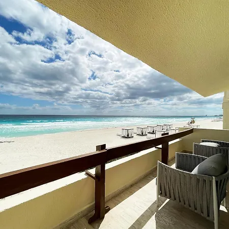 Royal Select At Grand Park Royal Cancun (Adults Only) Exterior photo