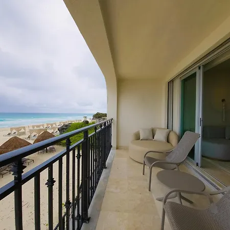 Royal Select At Grand Park Royal Cancun (Adults Only) Exterior photo